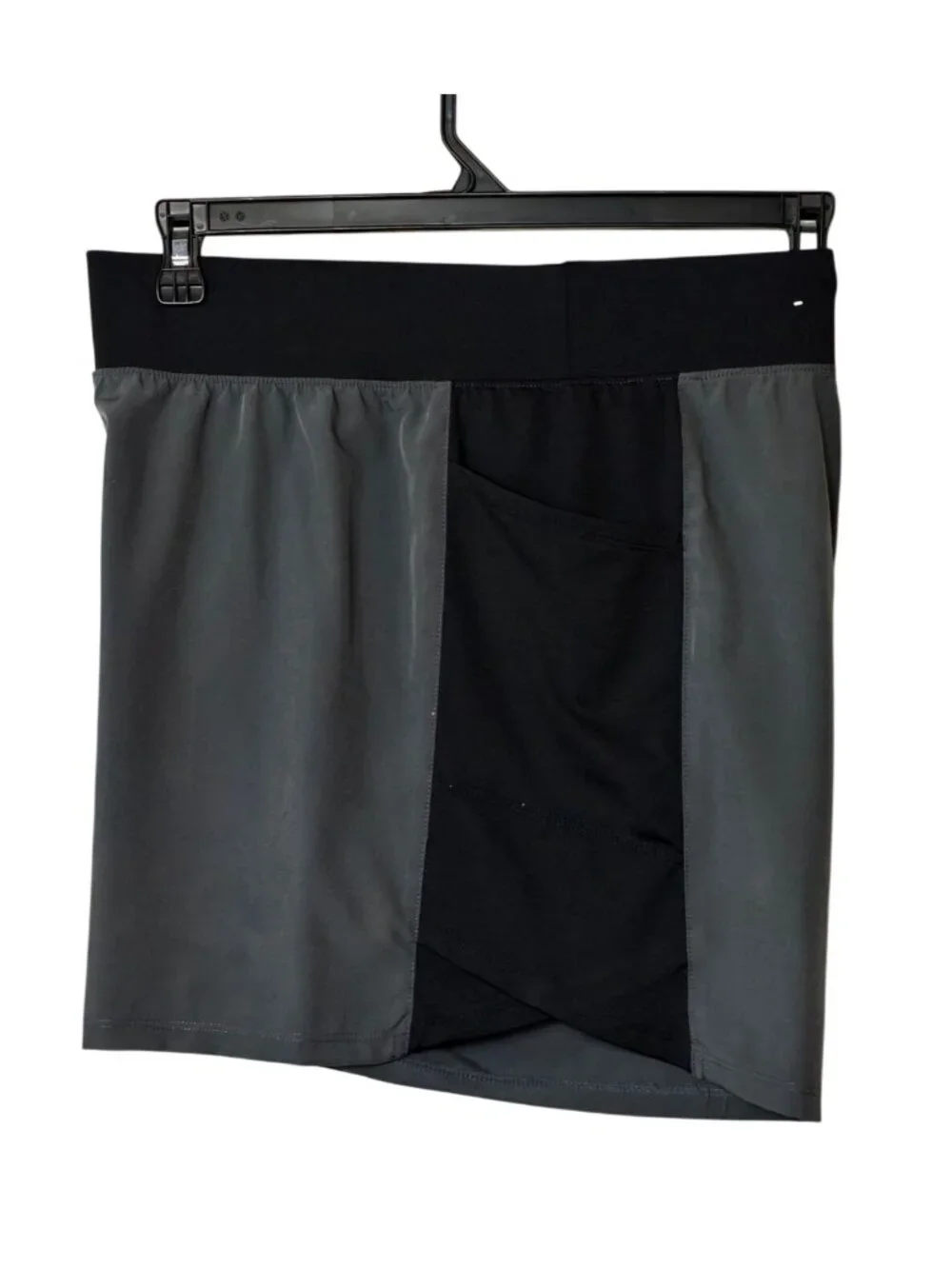Tek Gear Womens 1X Active Shorts Black Gray Tummy Control DryTek Pockets Sporty - Picture 5 of 7